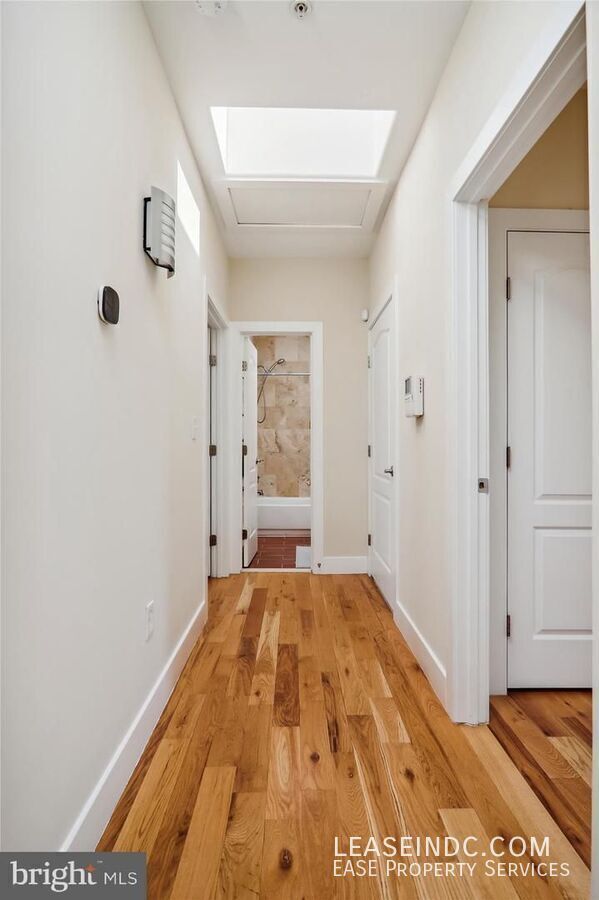 Building Photo - 515 N Street NW-#2