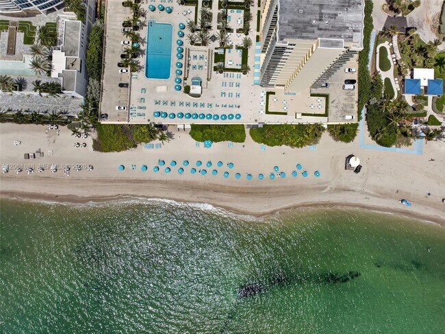 Building Photo - 2501 S Ocean Dr