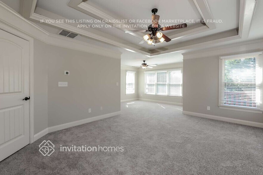 Building Photo - 113 Mirage Dr