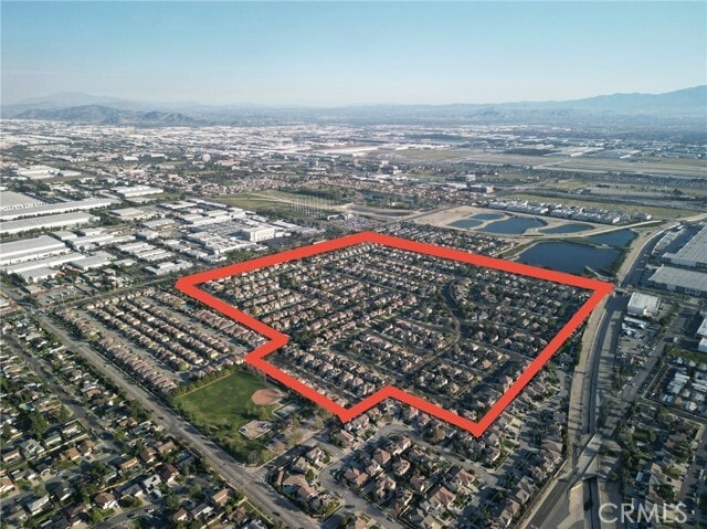 Building Photo - 9595 Shadowgrove Dr