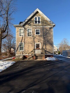 Building Photo - 453 N Main St