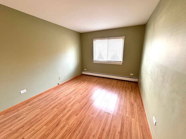 Building Photo - 2 Villa Verde Dr