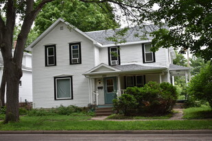 Building Photo - 1011 2nd Ave