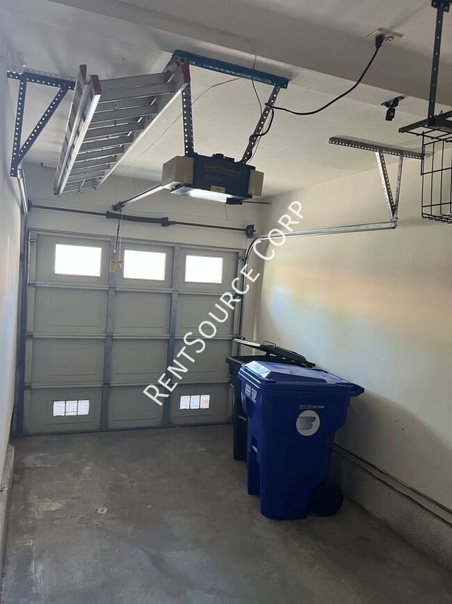 Building Photo - 25939 Stafford Canyon Rd
