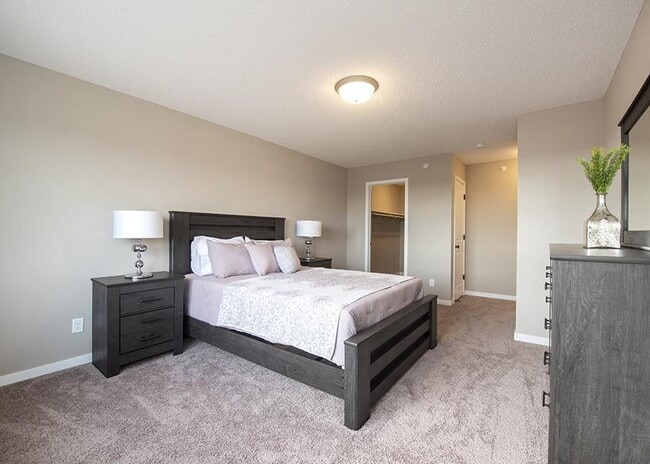 Building Photo - 11319 16th St NE