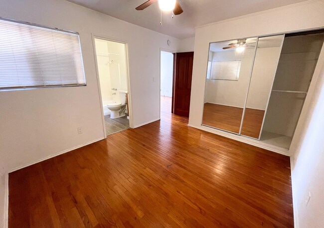 Building Photo - 1st Avenue