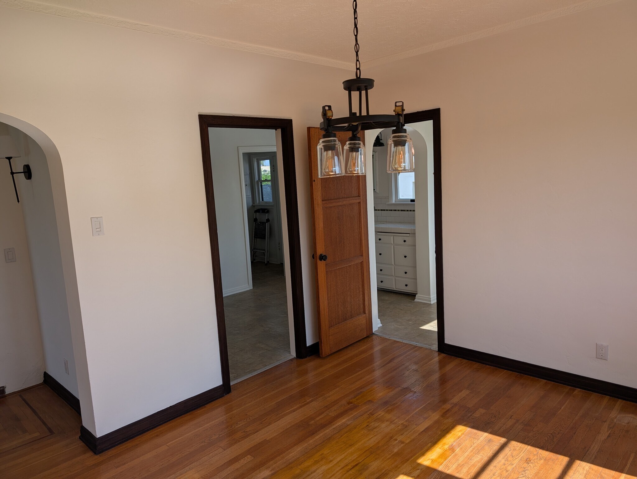 Building Photo - 436 Orizaba Ave