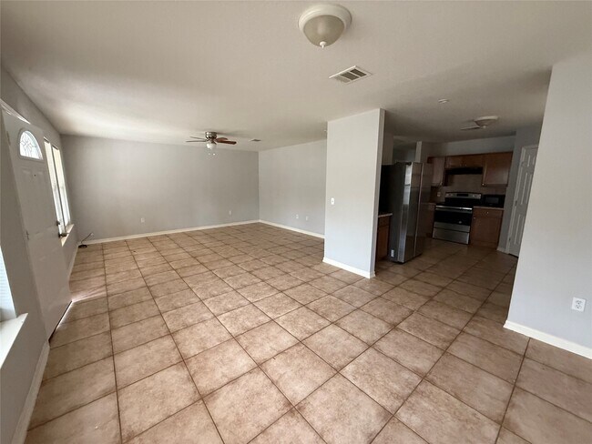 Building Photo - 311 Kansas St