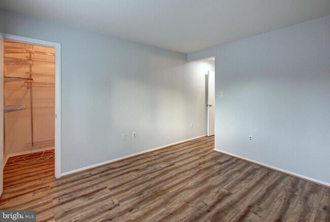 Building Photo - 5351 Smooth Meadow Way
