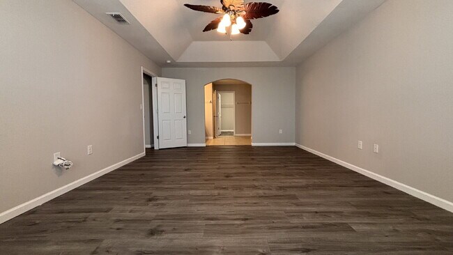 Building Photo - 1309 Corbett Ln