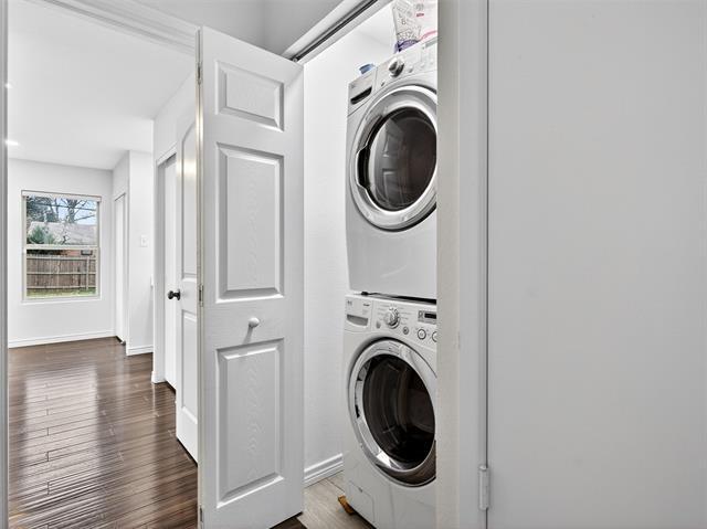 Building Photo - 1808 Oates Dr