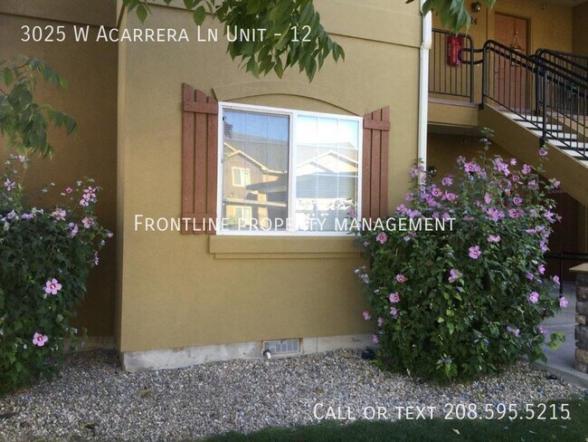 Building Photo - 3025 W Acarrera Ln