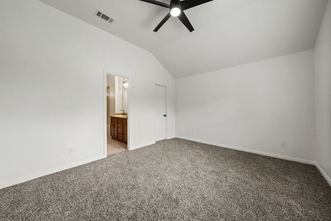 Building Photo - 10234 Condor Loop