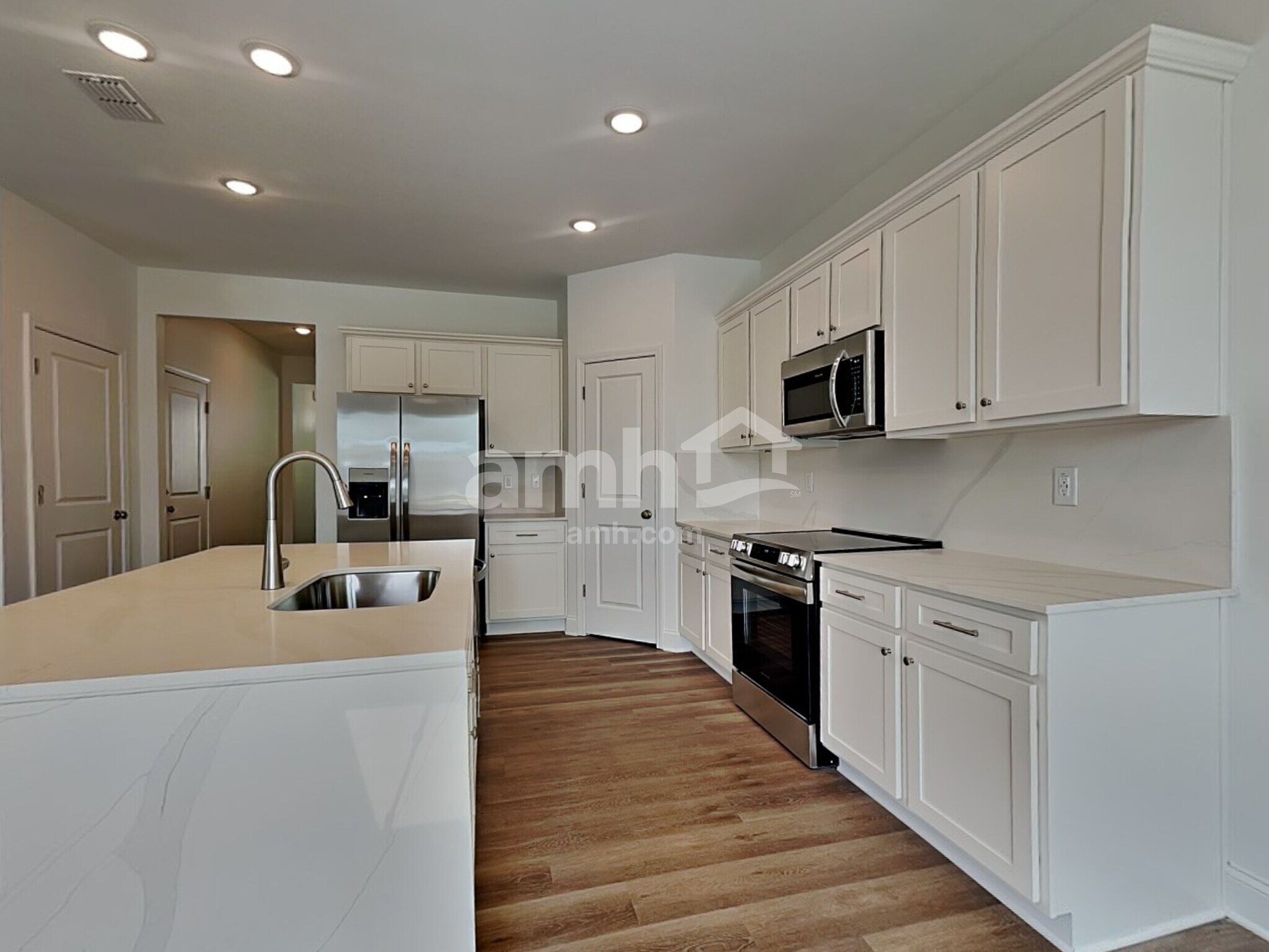 Building Photo - 1634 Soapstone Rd