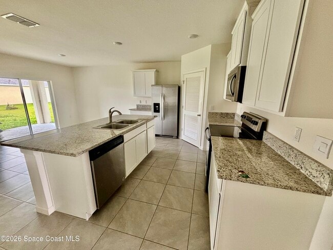 Building Photo - 3636 Aberdeen Dr SE