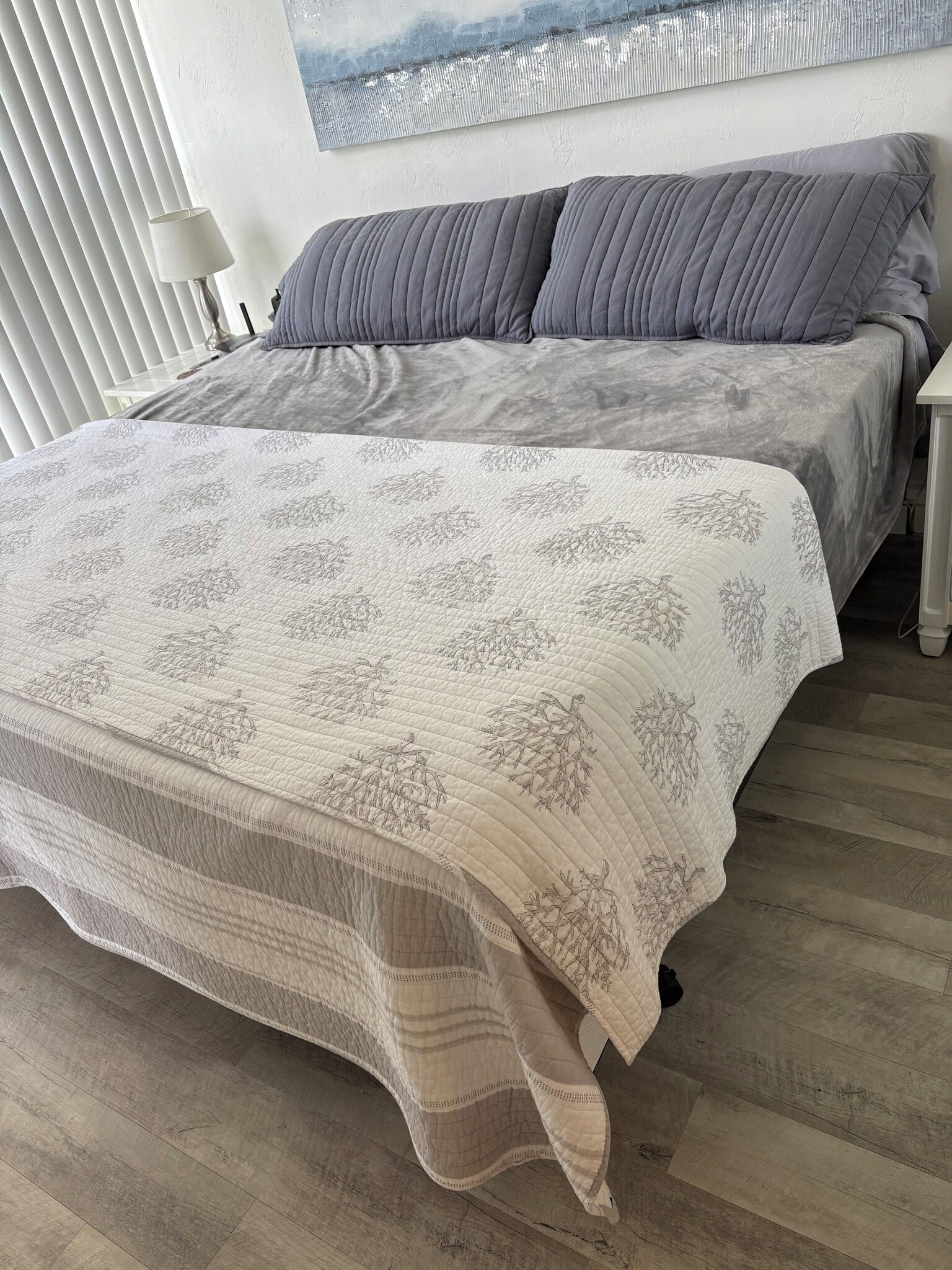 Building Photo - 618 Bird Bay Dr S