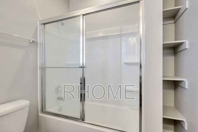 Building Photo - 7852 S 5440 W