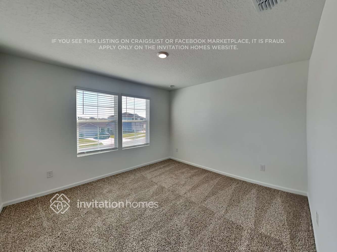 Building Photo - 701 Orellana Rd