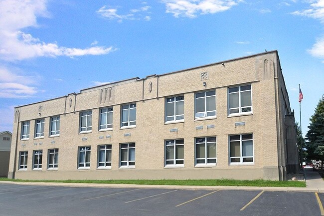 Building Photo - Hartford Square