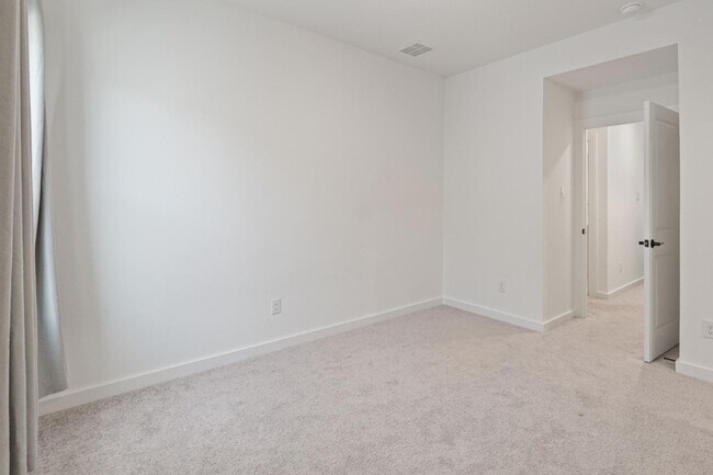 Building Photo - 7424 Lilypad Ln