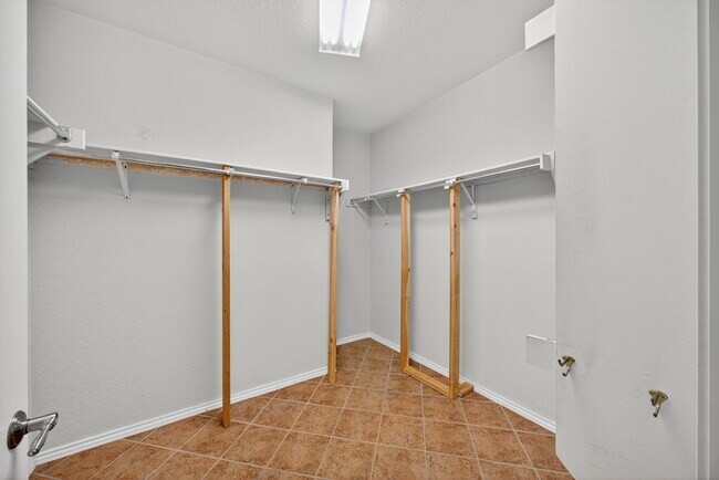 Building Photo - 4054 Deep River