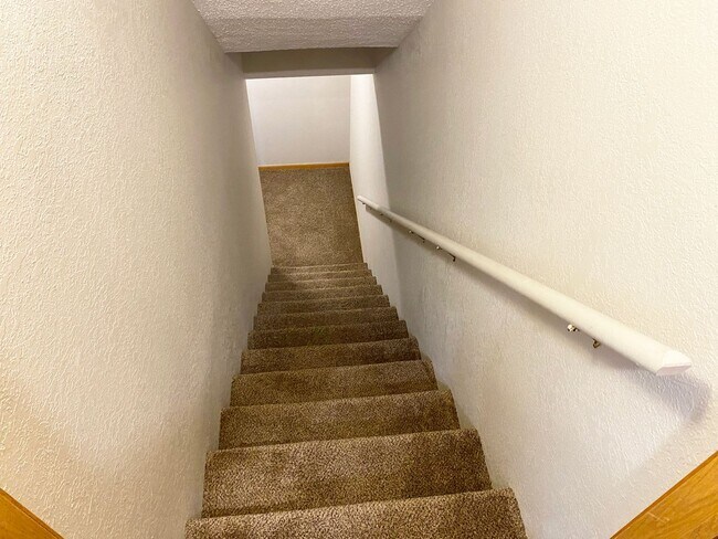 Building Photo - 1933-35 Northwestern Ave