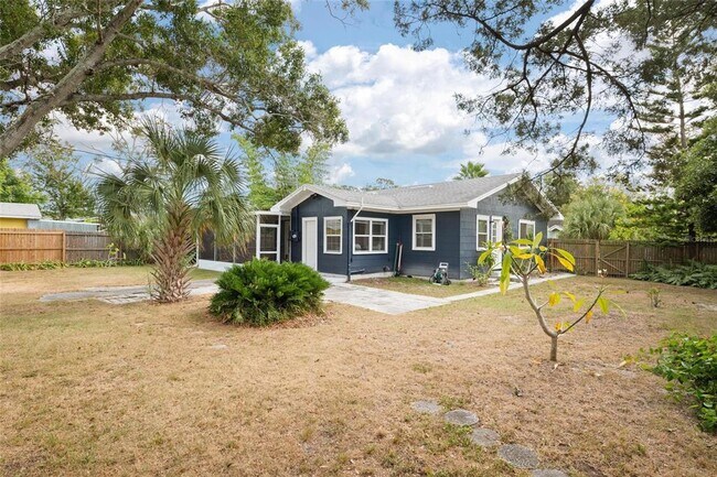 Building Photo - 4625 3rd Ave S