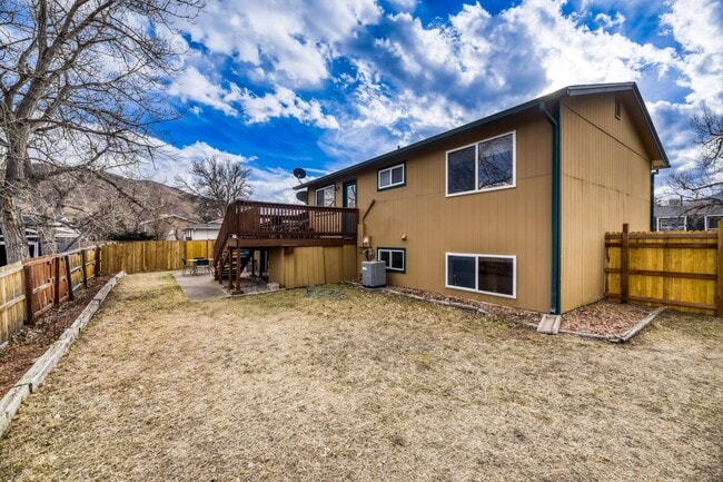 Building Photo - 5943 Culebra Ct