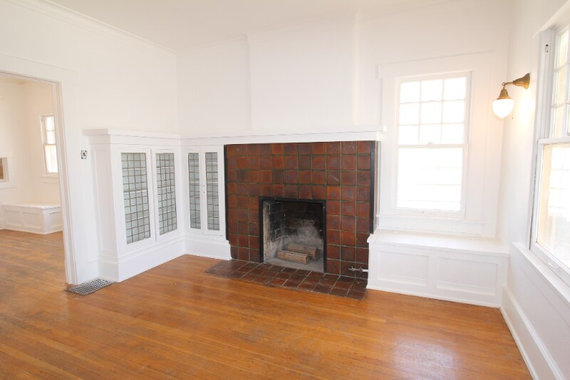 Building Photo - 2900 San Diego Ave