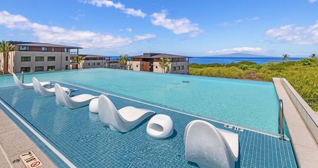 Building Photo - **Modern Wailea Living**