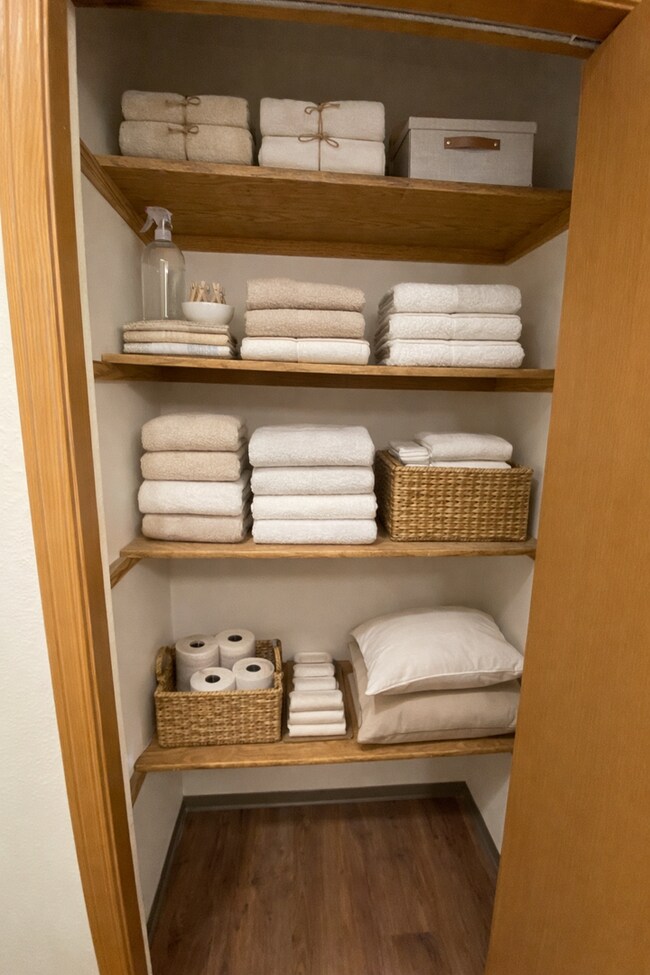 Building Photo - 605n11th