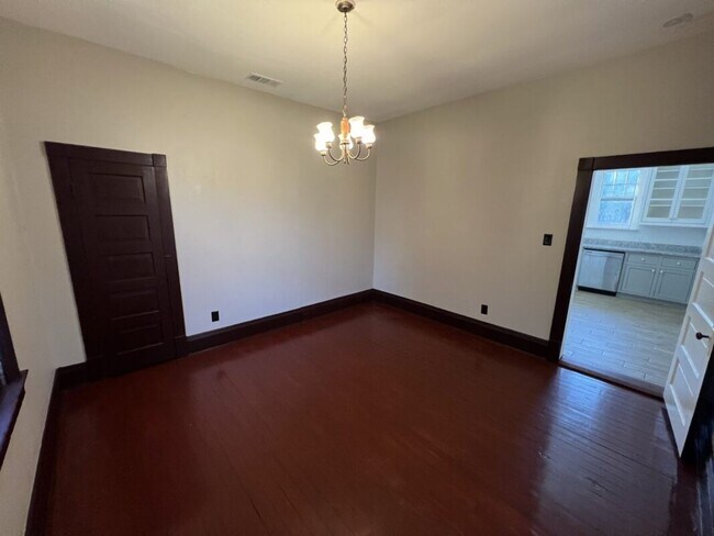 Building Photo - 8222 LA-955