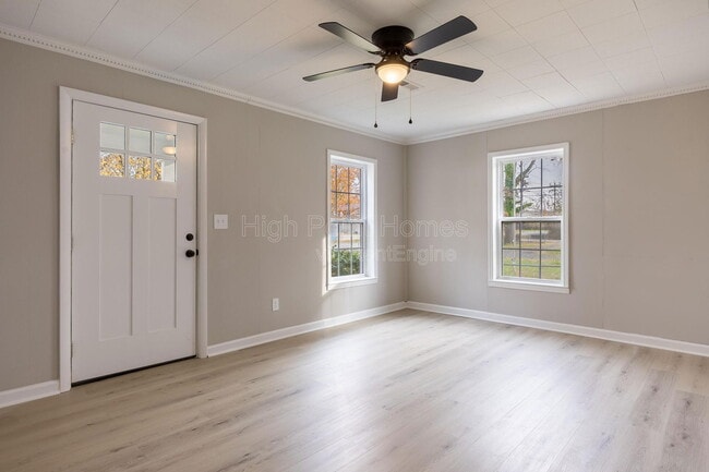 Building Photo - 1531 Wilson Rd