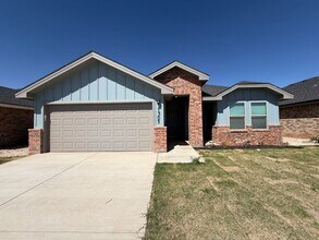 Building Photo - Limited-Time Move-In Special