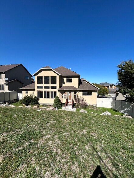 Building Photo - 5789 W Muirwood Dr