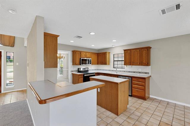 Building Photo - 1729 Gunnison Dr