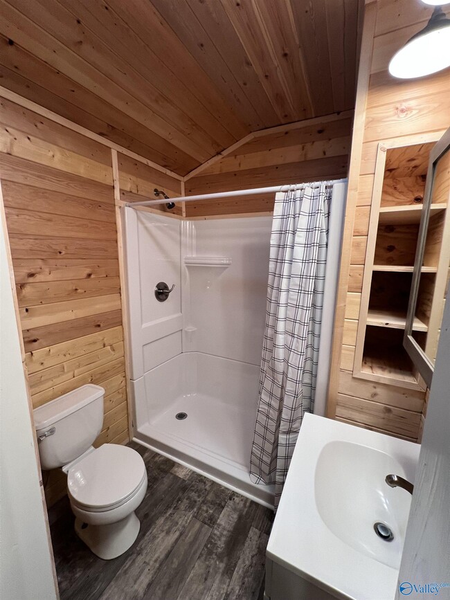 Building Photo - 21215 Yarbrough Rd