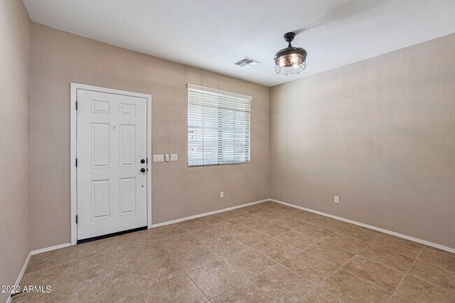 Building Photo - 14903 W Georgia Dr