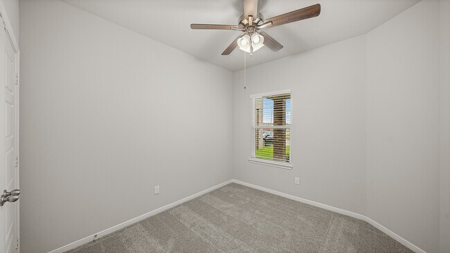 Building Photo - 13308 Bald Eagle Wy