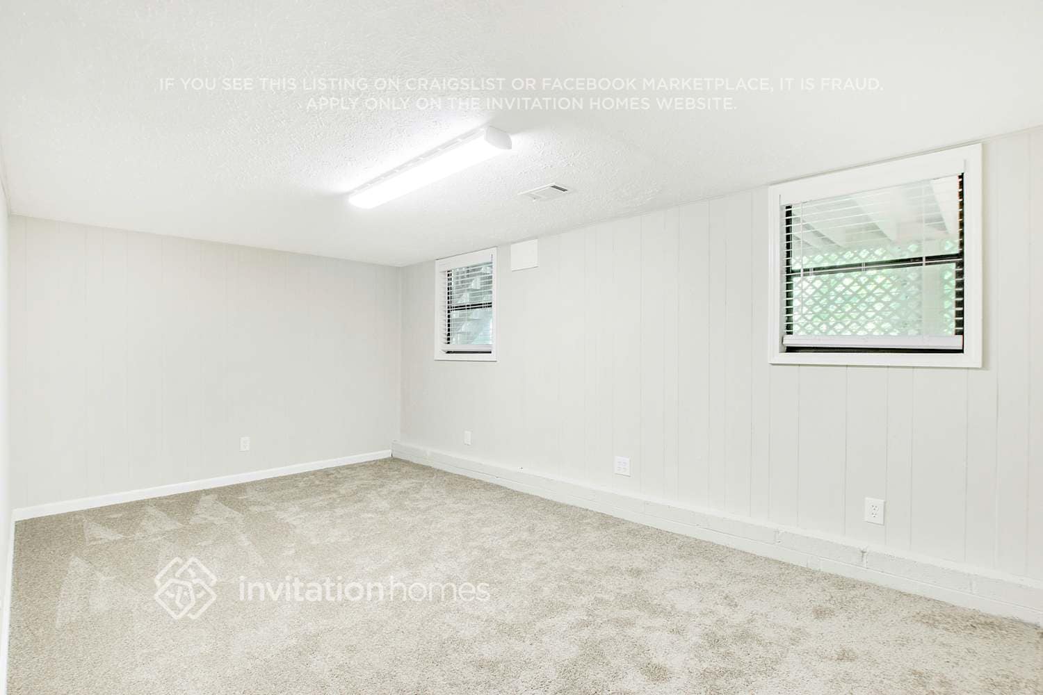 Building Photo - 830 Sunset Ct NW