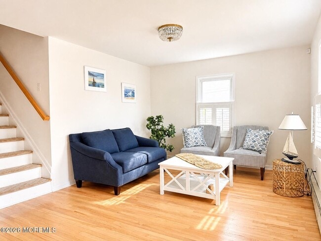 Building Photo - 561 Monmouth Ave
