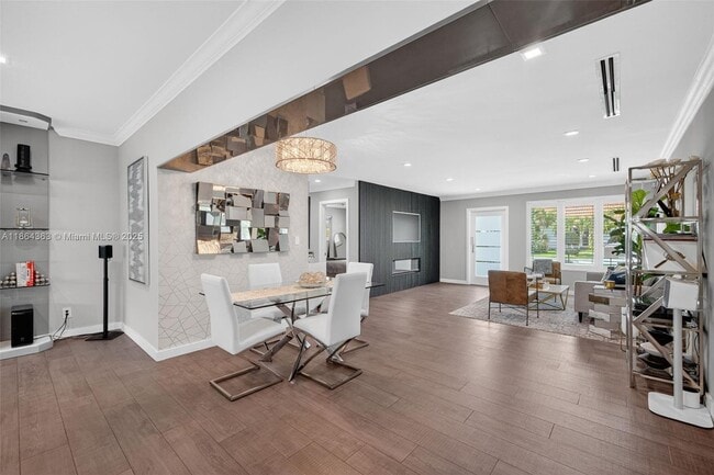 Building Photo - 1009 Tangelo Isle