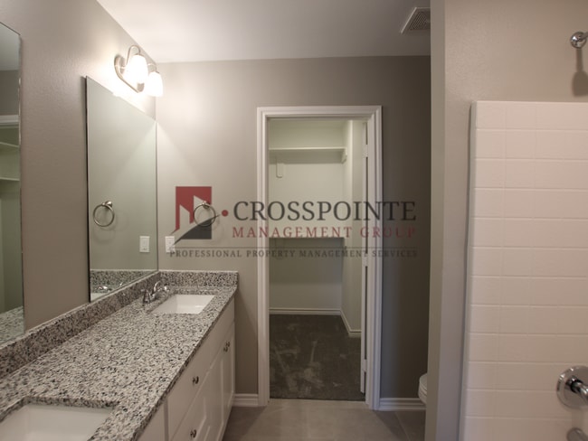 Building Photo - Tour Today! 2 Bedroom 2 Bath at Villa Rosa! WHISD!