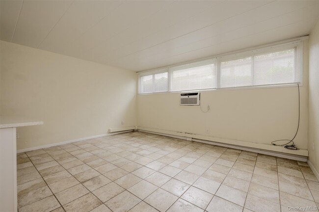 Building Photo - 3 Duryea Pl