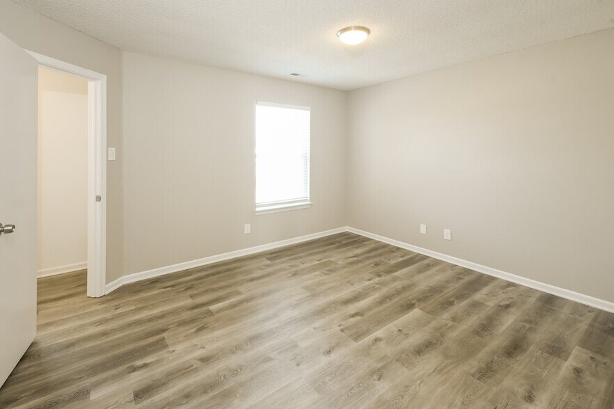 Building Photo - 19170 Calico Aster Dr