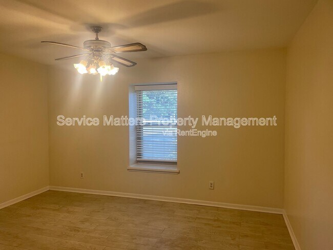 Building Photo - 6341 Dunlieth Pl
