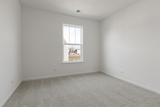 Building Photo - 541 Wolverine Dr