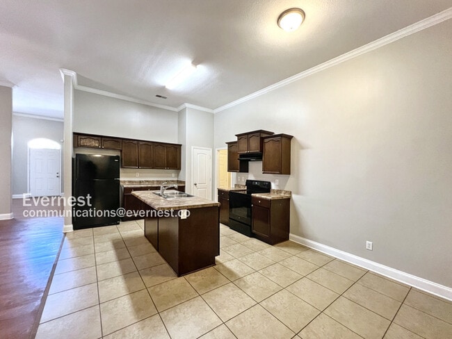 Building Photo - 6437 Arbor Lake Dr W