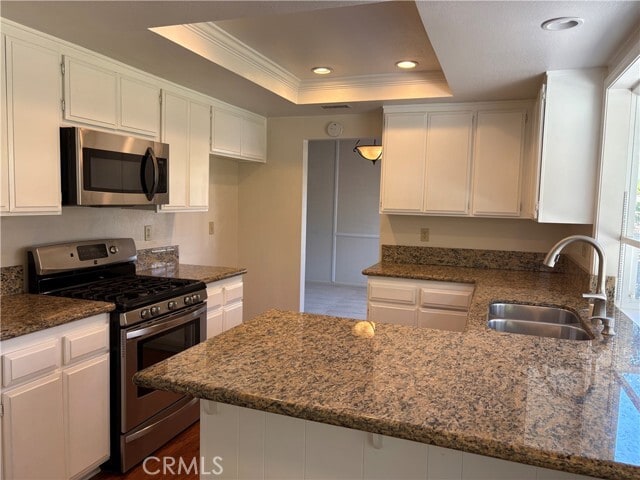 Building Photo - 22936 Broadleaf
