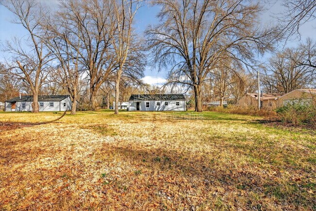 Building Photo - 12035 Krenning Ln